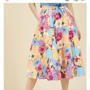 RARE Modcloth/Collectif Skirt